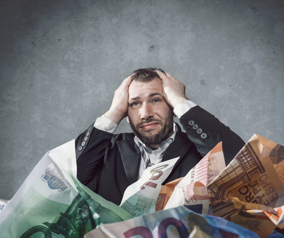 In debt? Discover 5 actions that put you increasingly in debt 1